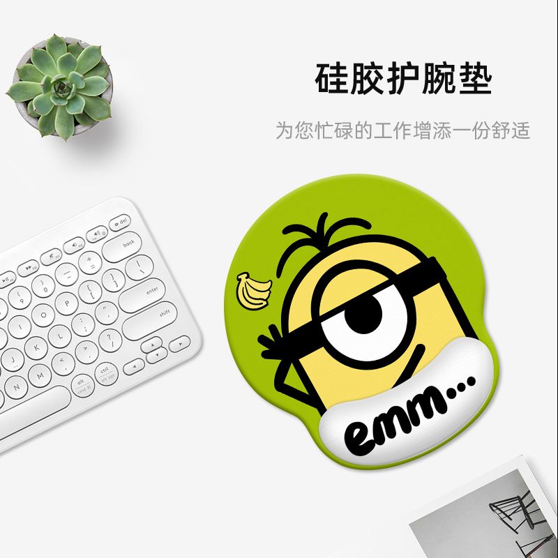 Rubber Mat Desk - แผ่นรองเมาส์ลายการ์ตูนมินเนี่ยนน่ารัก พร้อมที่รองมือซิลิโคน สำหรับใช้ที่บ้านหรือที่ทำงาน ของตกแต่งอนิเมะ ขายส่ง