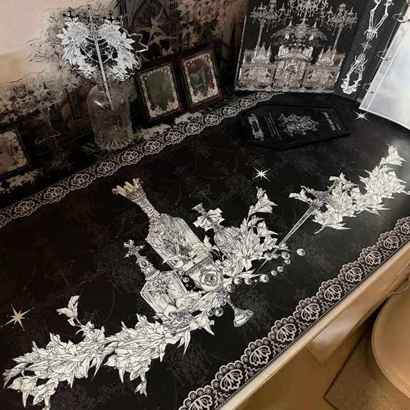 Rubber Mat Desk - แผ่นรองเมาส์ลายอาคารโกธิค Divine Realm ขนาดใหญ่พิเศษ สีดำเข้ม แผ่นรองคีย์บอร์ดสำหรับเกม
